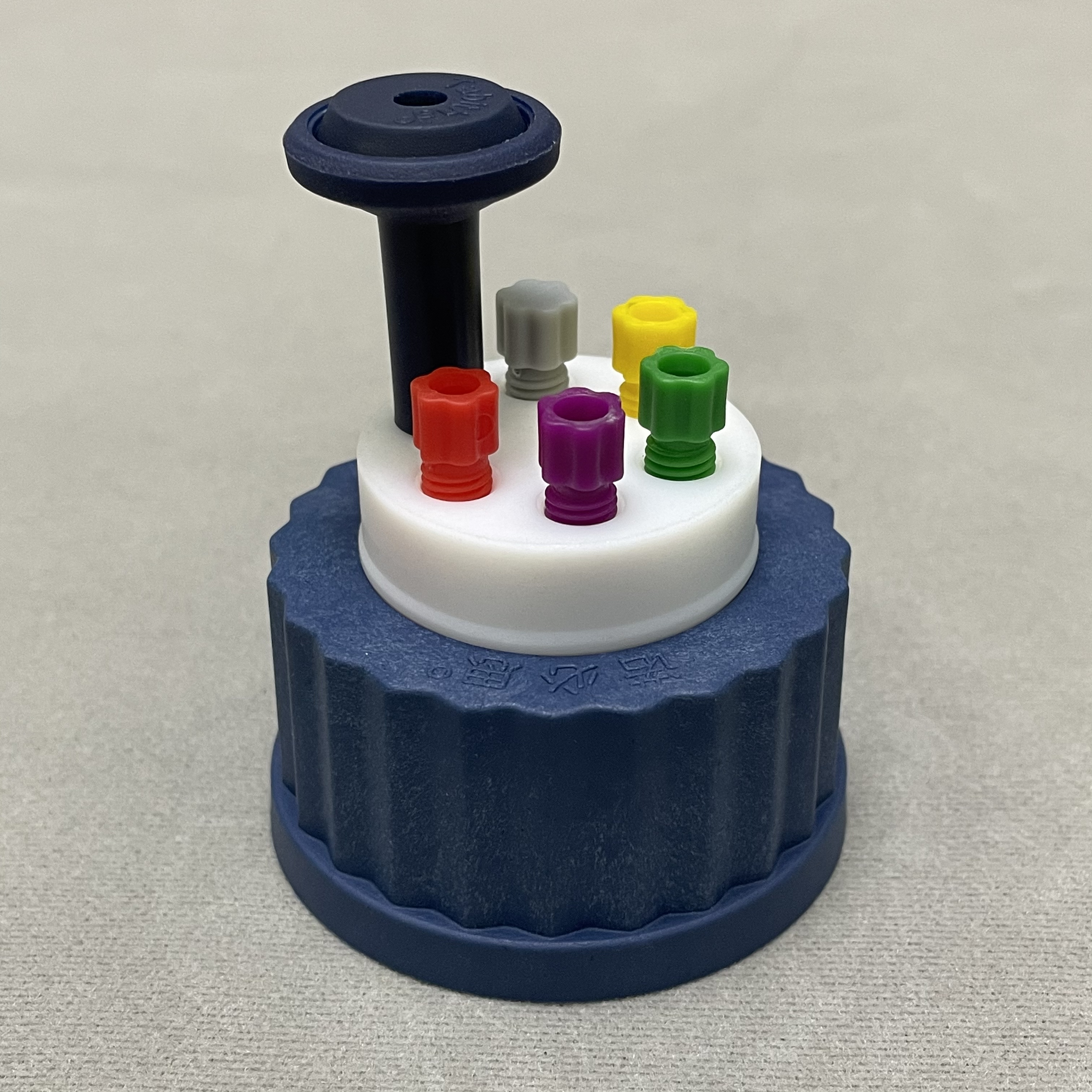 諾必思? 五孔溶劑蓋